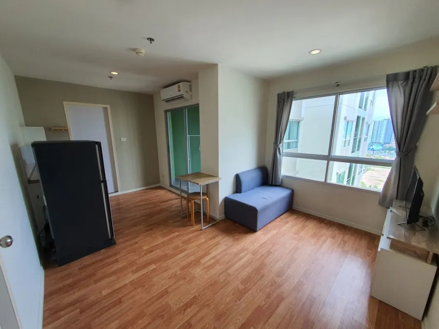 For Rent Lumpini Ville Nakhon In Riverview, big room, beautiful view, corner room, very private. Hurry up to reserve.