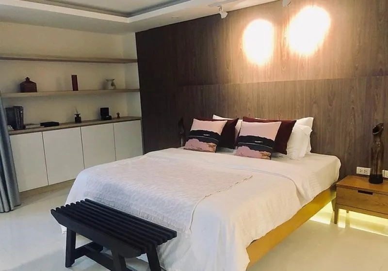Condo for rent, Calista Mansion Sukhumvit 11, large size 350 sqm., 3 bedrooms, 3 bathrooms, ready to move in, hurry !!