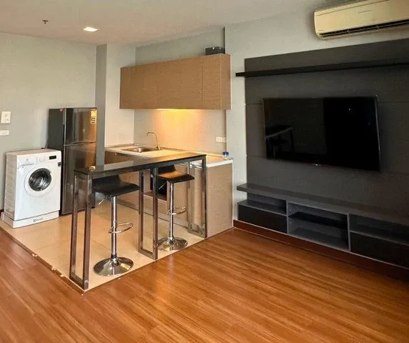 For sale: Vantage Ratchavipa, 23rd floor, high floor, beautiful city view, north side, no sun, cool all day, hurry and reserve now.
