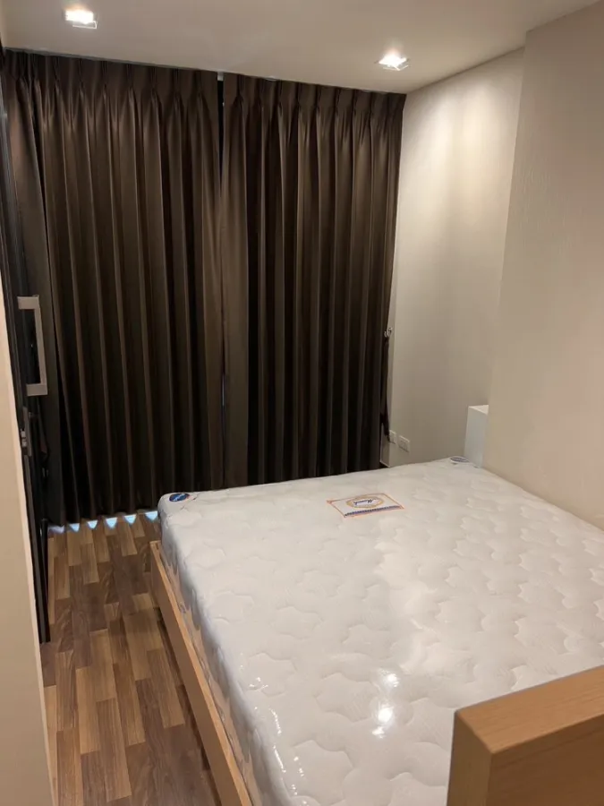 ให้เช่า คอนโด บียอน สุขุมวิท ห้อง DUPLEX ระเบียงหันทางสระว่ายน้ำ วิวเมือง (unblocked view)