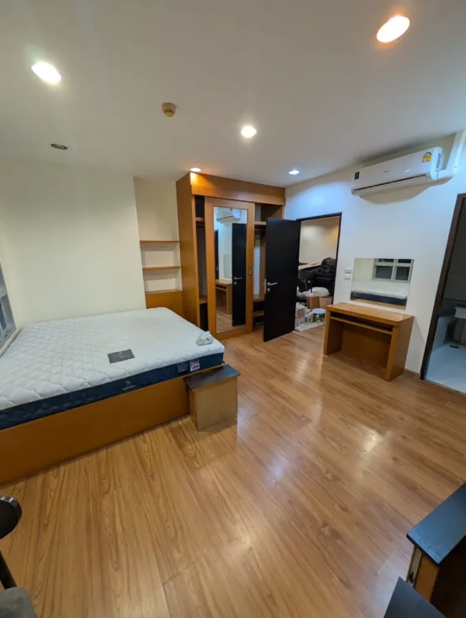 ให้เช่า คอนโด ดิ แอดเดรส สุขุมวิท 42 วิวสระว่ายน้ำ ห้องมุม เฟอร์ครบ ห้องสวยมาก พร้อมอยู่สุดๆ
