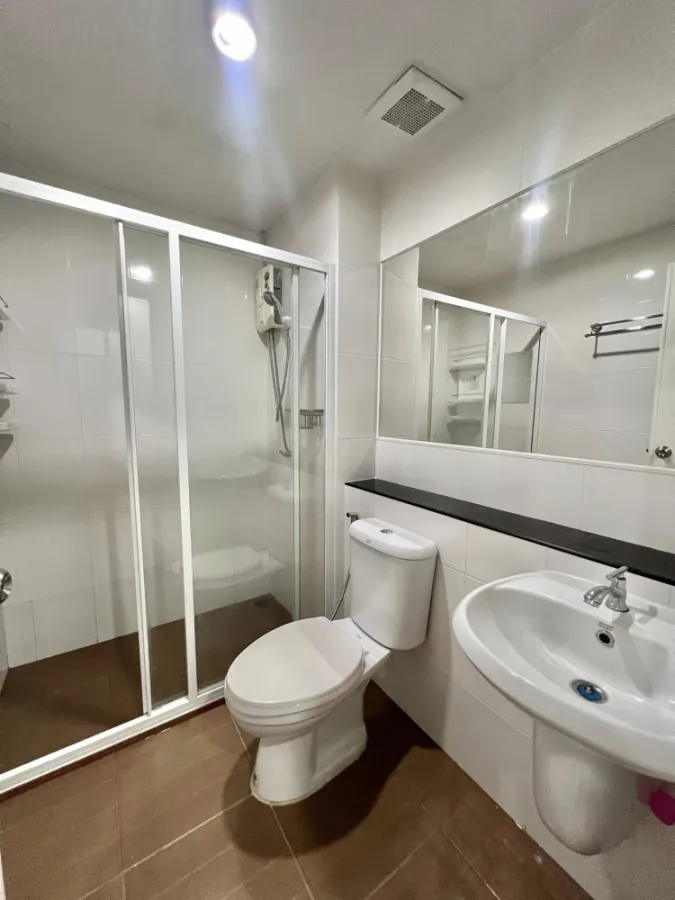 ให้เช่า Regent Home สุขุมวิท97/1 ห้องกั้นแยกชัดเจน เฟอร ์เครื่องใช้ไฟฟ้าครบ ลากกระเป๋า เข้าอยู่ได้เลย