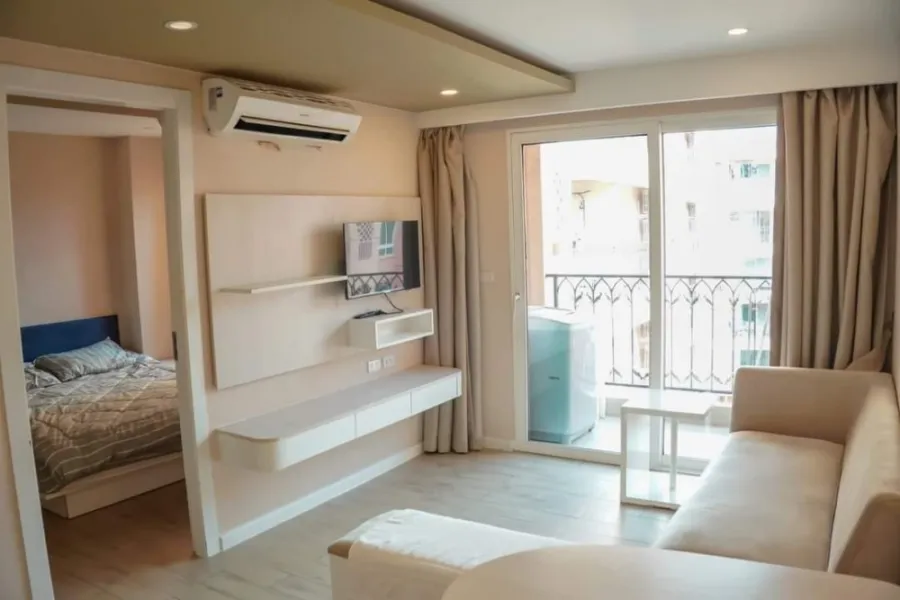 ให้เช่า Seven Seas Condo Resort Jomtien ชั้น 7 วิวสระสุดปัง ห้องตกแต่งสุดเริ่ด พลาดแล้วจะเสียใจ