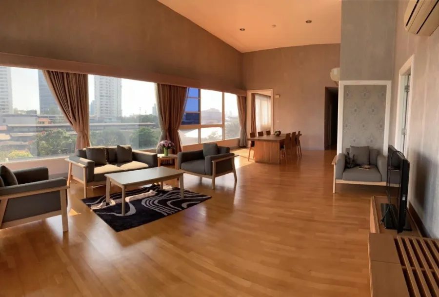 ขาย คอนโด The fine at river penthouse ขนาดกว้าง เหมาะสำหรับครอบครัว บิ้วอินอย่างดี ราคาปัง จองเลย
