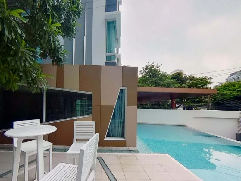Condo for sale / rent, The Crest Sukhumvit 49, fully furnished, ready to move in, do not miss !!