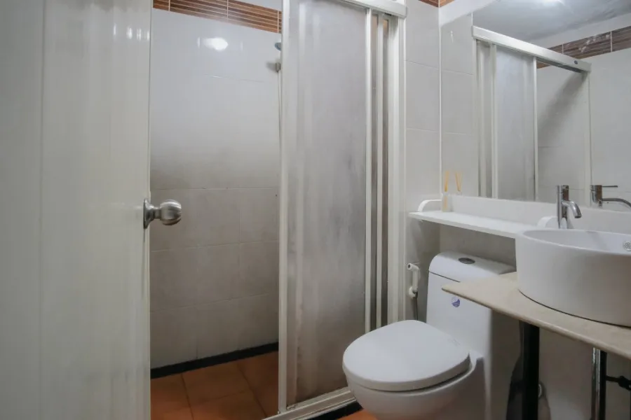 Condo for sale, Regent Home 1, Phaholyothin 67, beautiful room, good location, special price, don't wait.