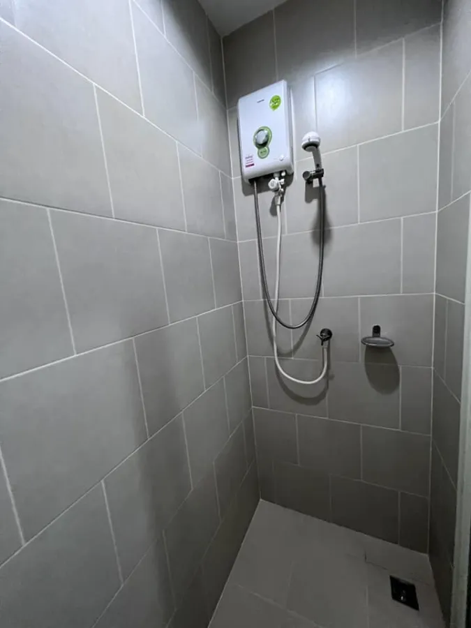 Quick Sale The Base Cheangwattana The room is ready, furnished, complete with electrical appliances. You can only come in.