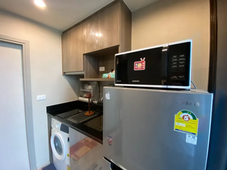For sale, for rent, Ideo Mobi Sukhumvit East Point, 20th floor, nice room, fully furnished, book now, don't miss out.