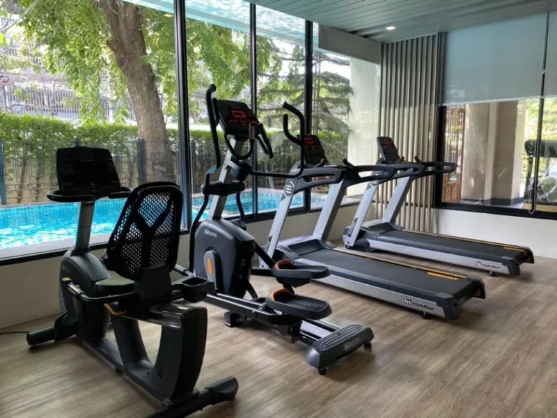 Condo for rent, Miller Sukhumvit 40, a luxury project in the heart of the city, fully furnished, do not miss it.