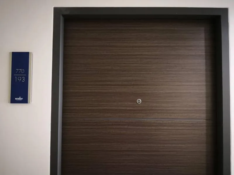 Woww Condo for rent, Metro Sky Prachachuen, 1 bedroom, 9th floor, amazing pool view. Affordable price. Urgent rent.