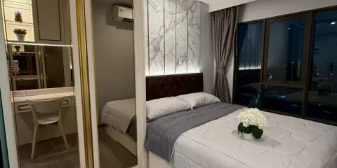 ให้เช่าห้องแต่งหรู Build-in จัดเต็ม คอนโด Regent Home วุฒากาศ ชั้น 16 ตึก A วิวนอก มองเห็นองค์พระสวยงาม จองเลย