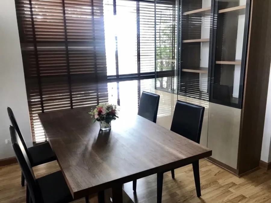 Condo for sale Bangkok Feliz 69-2, 7th floor, very spacious room, fully decorated, with Buit-In furniture, book now.