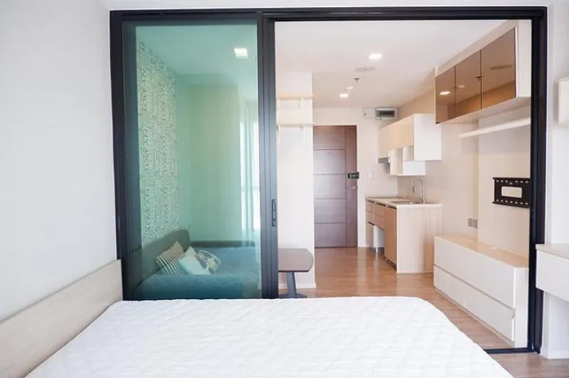For rent Episod Phahon Saphan Mai, beautiful room, next to the whole room, fully furnished, great view, if you miss it, you will regret it.