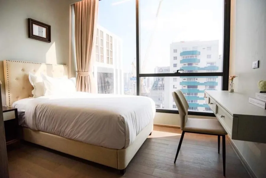 ให้เช่า เซอเลส อโศก ห้อง penthouse กว้าง เฟอร์นิเจอร์ครบ พร้อมอยู่ อย่ารอช้า