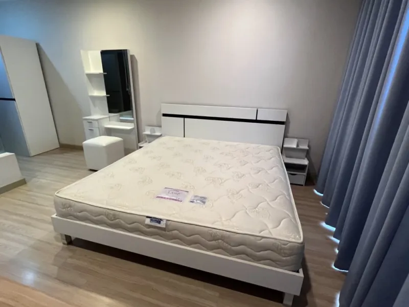 ให้เช่า!! คอนโด สกายวอล์ค และ เวลซ์ เรสซิเดนซ์ ชั้น 29 ตึก B ห้องสวย กว้าง พร้อมเข้าอยู่ รีบจองเลย!!