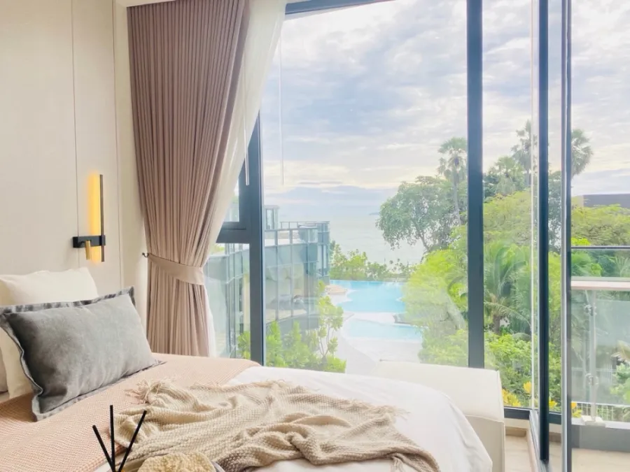 ให้เช่า AROM WONGAMAT ชั้น 3 วิวดี ห้องสวย ตกแต่งครบครัน รีบจองเลย อย่ารอช้า