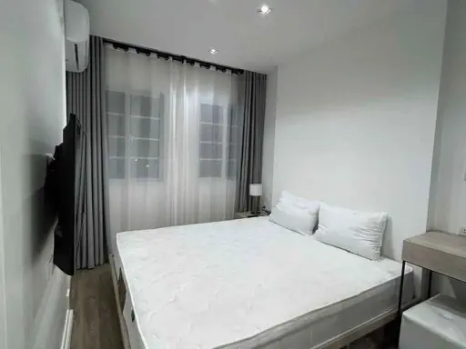 Condo for rent Chambery Sriracha-Laem Chabang Have a beautiful mountain view Room decorated in minimalist style, very nice, book now.