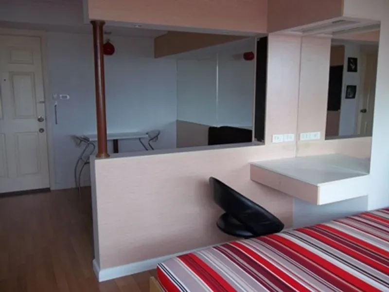 ขาย ให้เช่า Lumpini Place Narathiwat-Chaophraya ชั้น 27 ห้องแต่งครบ พร้อมอยู่ จองเลย