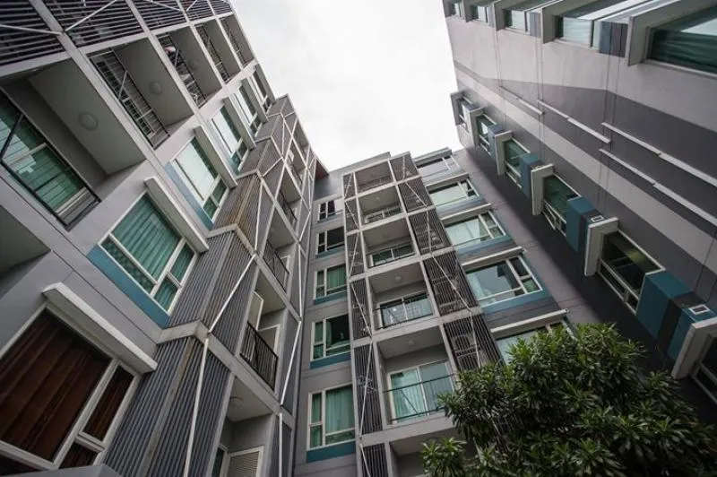 ให้เช่า The Crest Sukhumvit 49 ขนาด 50 ตร.ม. ชั้น 2 เฟอร์ครบ เดินทางสะดวก แบบนี้ต้องจอง