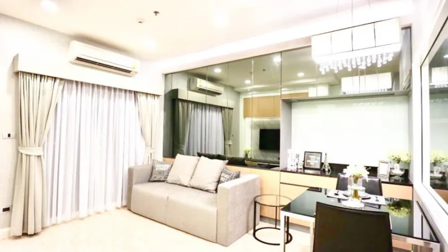 Sell/Rent The Crest Sukhumvit 34, beautiful room, beautiful decoration, ready to move in. Don't miss it.