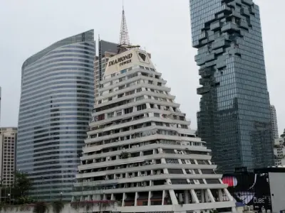Condo Diamond Tower