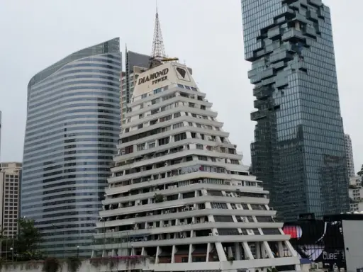 Condo Diamond Tower