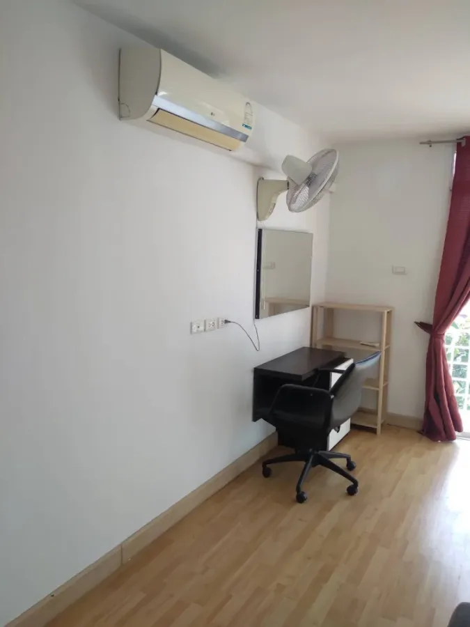 Condo for sale or rent: G-one Condo, Lat Phrao 1, corner room with privacy, 4th floor, building view, affordable price, reserve now!