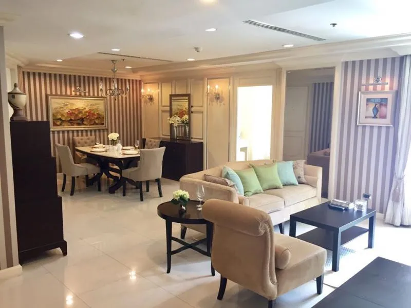 ขาย/เช่าคอนโด ลา วี ออง โรส เพลส ห้องตบแต่งหูรา เฟอร์ครบ พร้อมอยู่ จองด่วน