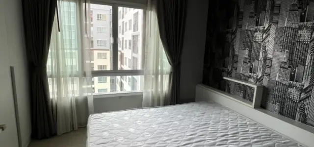 ขาย เช่า The Trust Residence Ratchada-Rama 3 ห้องน่าอยู่ ติดวอลเปเปอร์อย่างดี มาพร้อมเฟอร์นิเจอร์ครบครัน จองเลยตอนนี้ images