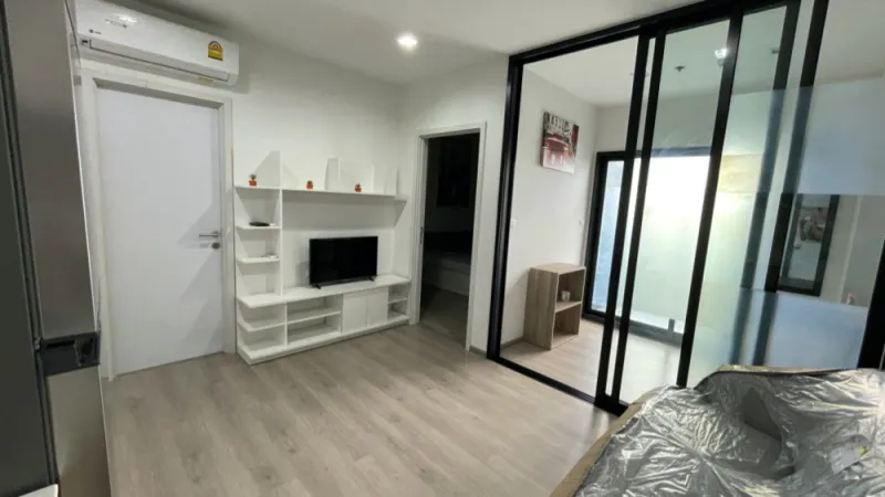 ให้เช่า เดอะ เบส เพชรเกษม ห้องใหญ่ ขนาด 32 ตร.ม เครื่องใช้ไฟฟ้าครบชุด ราคานี้ไม่าไม่ได้แล้ว รับเลย