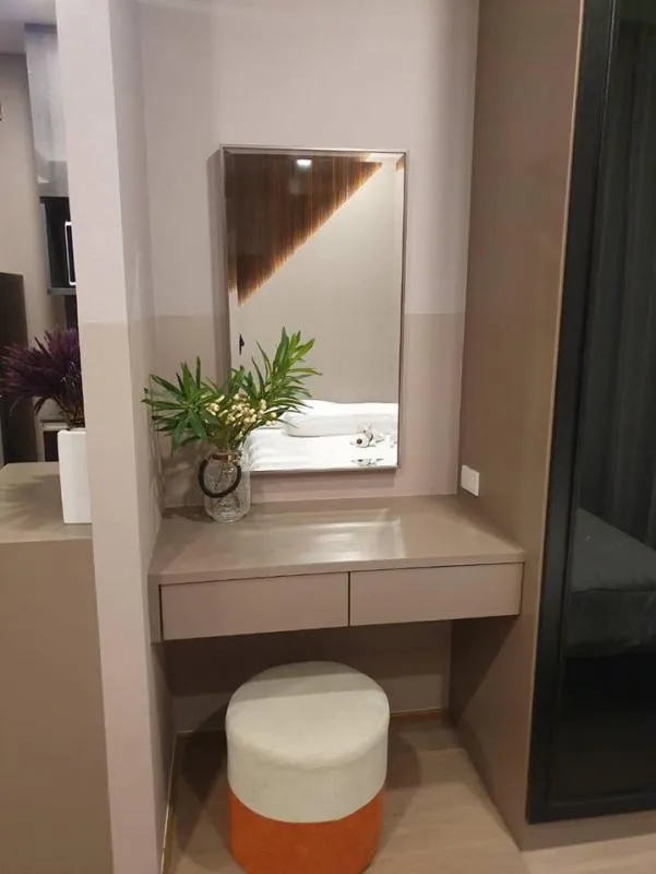 Condo for rent, Ashton Chula-Silom, beautiful room, soft sofa, fully furnished, ready to move in, do not miss it.