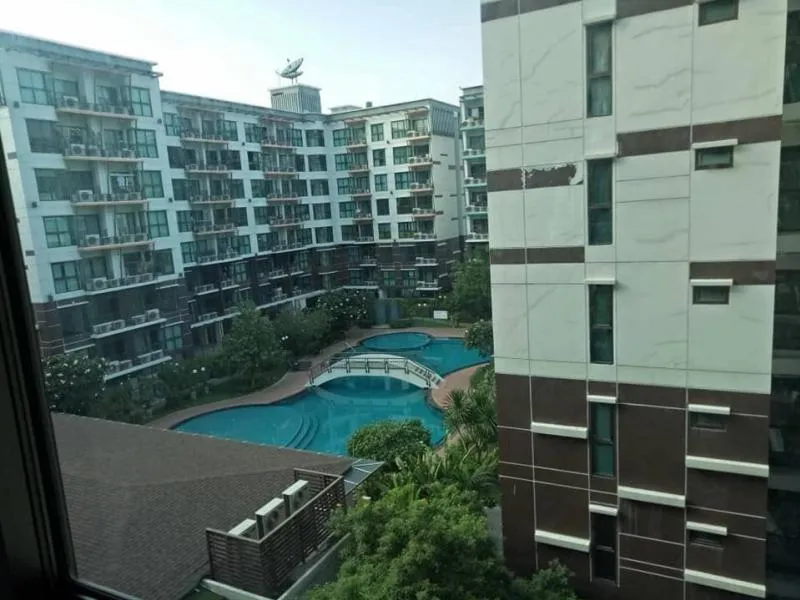 ขาย / เช่า Summer Garden แจ้งวัฒนะ 19 ห้องมุม วิวสระ มีเครื่องใช้ไฟฟ้าครบ มาเลยรีบจอง !!