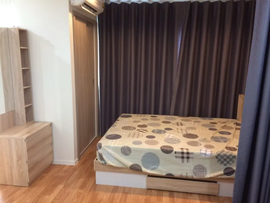 For rent Lumpini Park Petchkasem 98 rooms ready to move in good wallpaper Plus the best price, don't miss it.