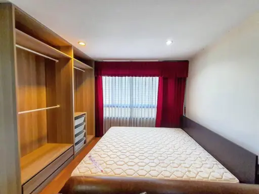 For rent!! Condo Lumpini Ville Sukhumvit 77, beautiful room, fully furnished, ready to move in, don't miss it!!