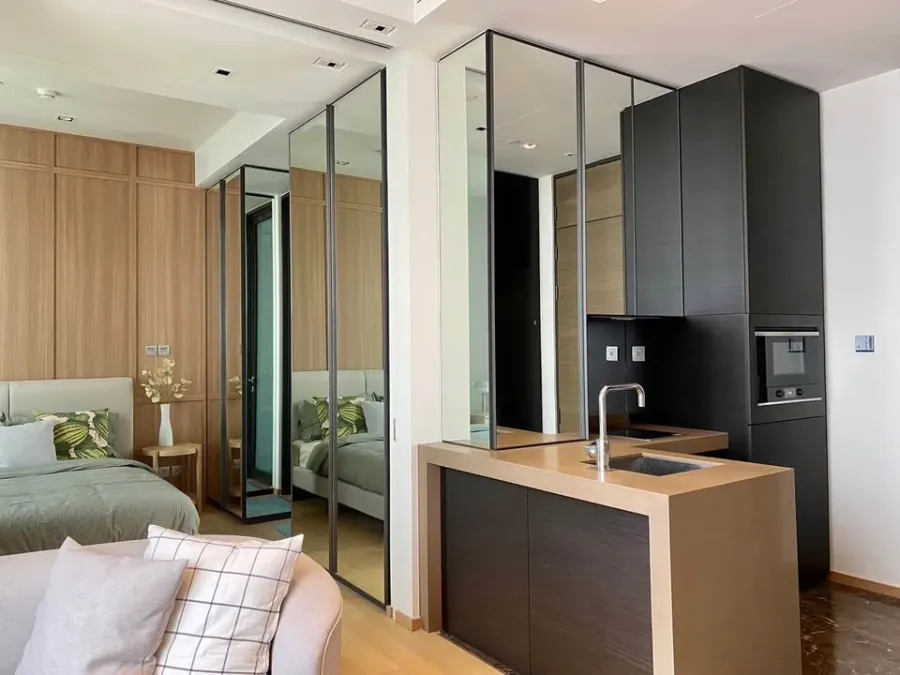 ให้เช่า!! คอนโด 28 ชิดลม ชั้น 17 ตึก The Villa เฟอร์นิเจอร์ครบ พร้อมเข้าอยู่ รีบจองเลย ด่วนๆ!!