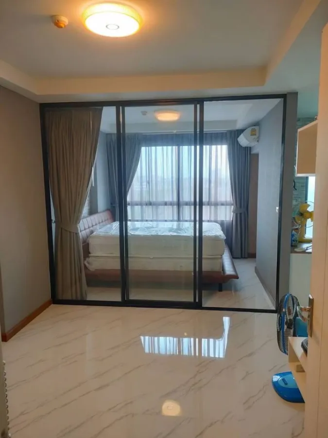 ขาย ให้เช่า เจ คอนโด สาทร-กัลปพฤกษ์ ชั้น 4 กั้นกระจกเป็นสัดส่วน แถมเครื่องใช้ไฟฟ้าเพียบ ห้ามพลาด
