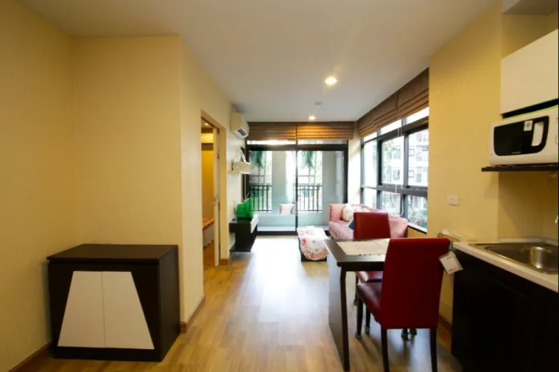 ขาย คอนโด บ้านนวธารา, ห้องมุมพร้อมอยู่ วิวสระว่ายน้ำ อย่ารอช้า !!
