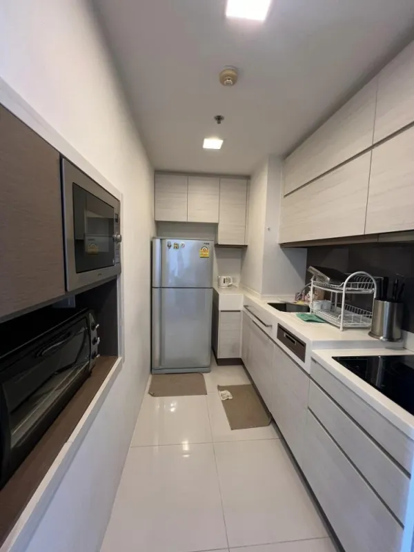 ขายให้เช่า The Room Sathorn-Taksin ชั้น 19 วิวเมืองสุดปัง บรรยากาศดีมาก ฮวงจุ้ยดีมาก ห้ามพลาดเด็ดขาด
