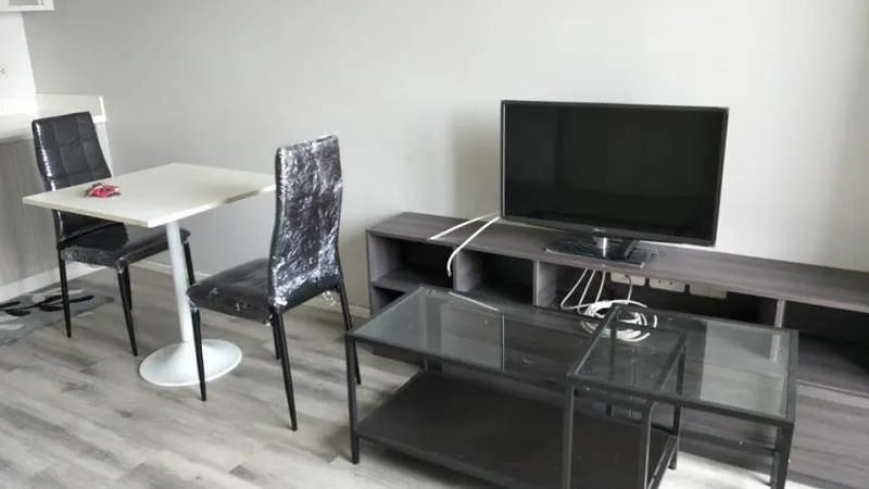 ให้เช่า Double Lake Condominium 1นอน เฟอร์ครบ โซฟานุ่มสบาย พร้อมอยู่ จองเลยจ้า ช้าหมดอดฟินนะจ๊ะ