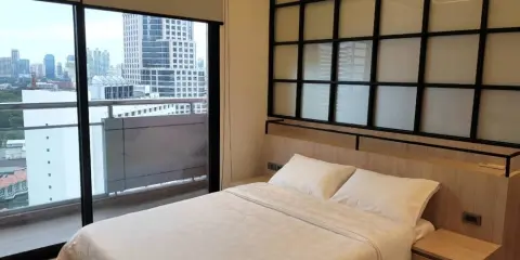 ให้เช่า คอนโด Silom Grand Terrace ห้องน่าอยู่ โทนสีสุดคลาสสิค ชั้นสูง วิวสวย ราคาปัง ห้ามพลาดเลย