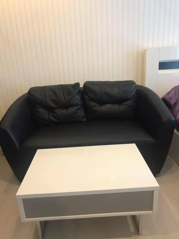 For rent, Rhythm Asoke, condo on a new type of happiness, sleeping, looking at beautiful views, plus a good price.