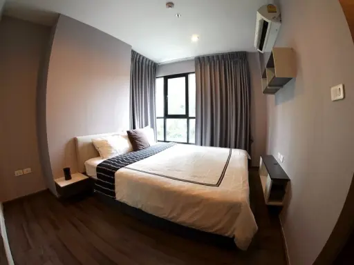 Condo for rent, The Base Park West, 2 bedrooms, 2 bathrooms, the most spacious room. Ready to move in. Hurry up to reserve.
