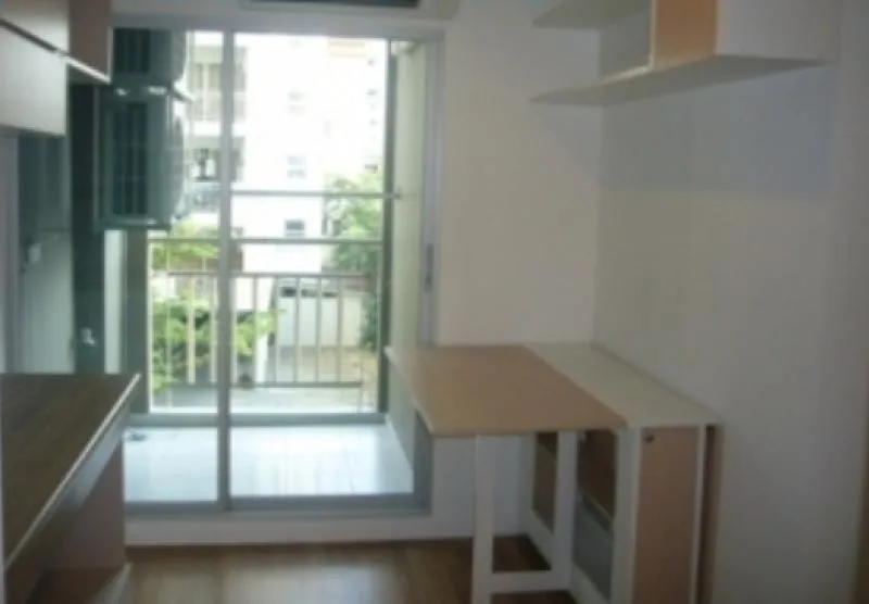 For rent, Lumpini, Ratchayothin, 1 bedroom, 2nd floor, very peaceful, private, built-in room, complete electrical appliances ready to move in