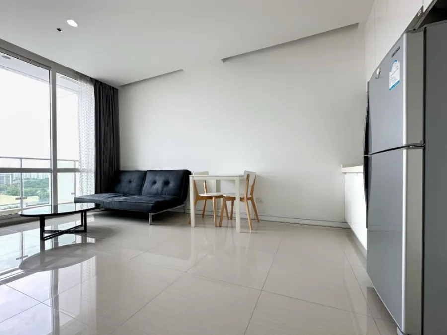 Condo for sale, rent, T.C. Green, the most spacious room Decorated in bright colors that are easy on the eyes Hurry up to reserve the owner quickly.