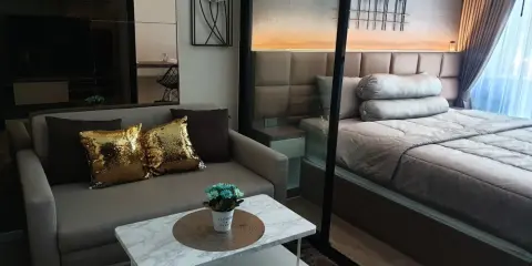 ว้ายยย ห้องสวยมาก ตกแต่งสวยเกินราคาสุดๆ ชั้น 2 ได้วิวสระแจ่มๆ จองด่วนที Kave Town Space ให้เช่า