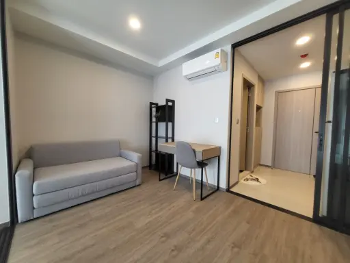 For rent: Salaya One Residence, 7th floor, large room, not hot, furnished + electrical appliances. You will regret it if you miss it.