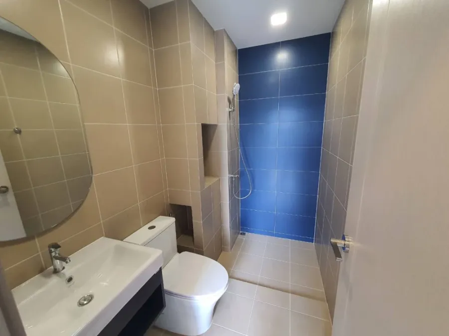 For rent: Plum Condo New West Bang Yai, Phase 3. View of IKEA and Central Westgate. Fully furnished with appliances. Don't miss out!