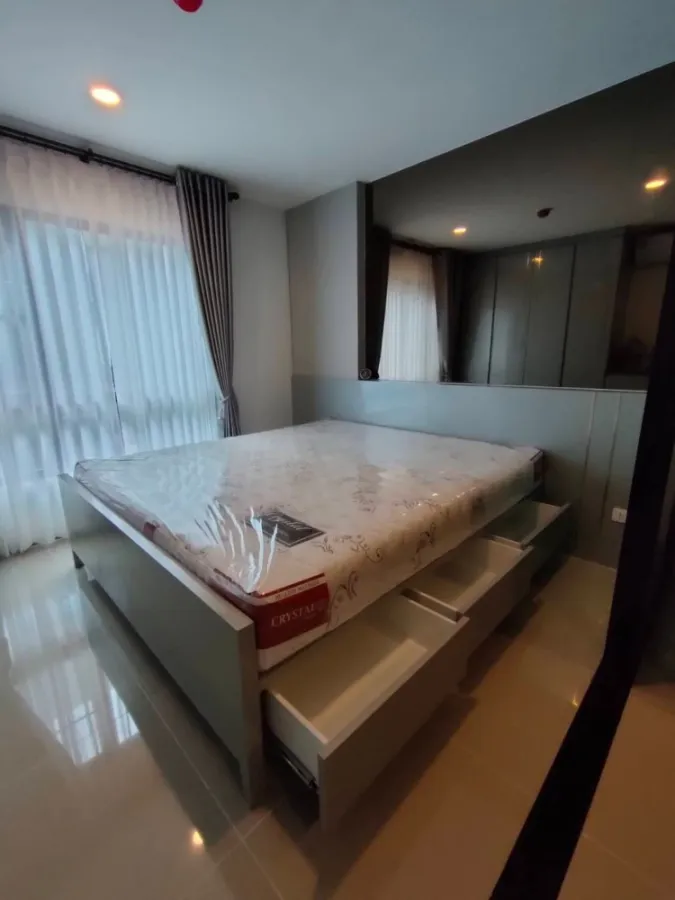 ขาย รีช พหลโยธิน52 ห้องสว่างมองแล้วสบายตา กั้นประจกแยกเป็นสัดส่วน ตกแต่งพร้อมอยู่ อย่ารอช้า จองเลย
