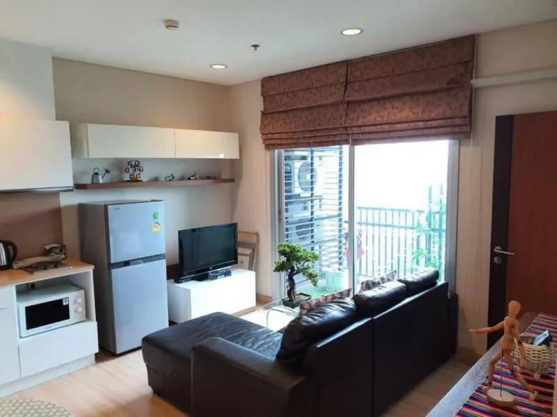 For rent: Intro Phaholyothin-Pradipat have furniture and complete electrical appliances Ready to move in quickly
