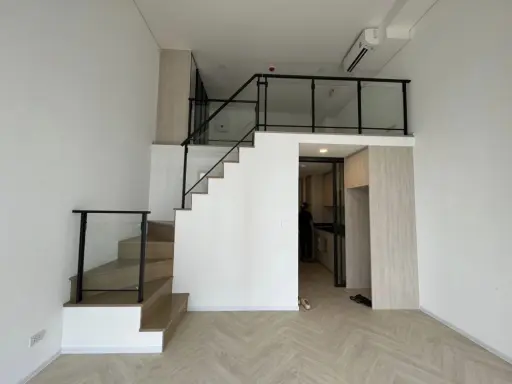 Down payment for sale, Landmark at MRT Station, 15th floor, duplex room, spacious, comfortable, good atmosphere, book now.